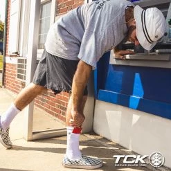 IQ Basketball Socks TCK Performance Zip Pocket Crew Socks Stash & Dash Men Women